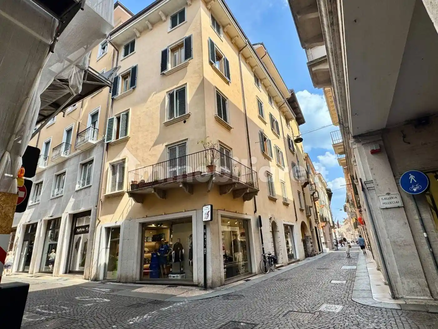 Appartamento in vendita a Verona