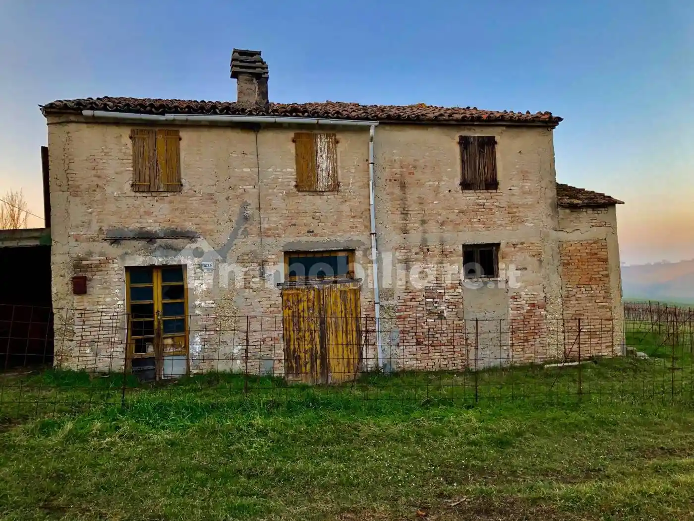 Rustico - Casale in vendita a San Giovanni in Marignano