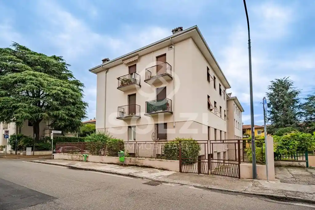 Appartamento in vendita a Brescia