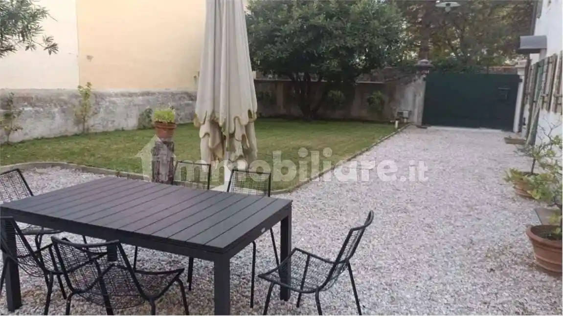 Casa indipendente in affitto a Vittorio Veneto