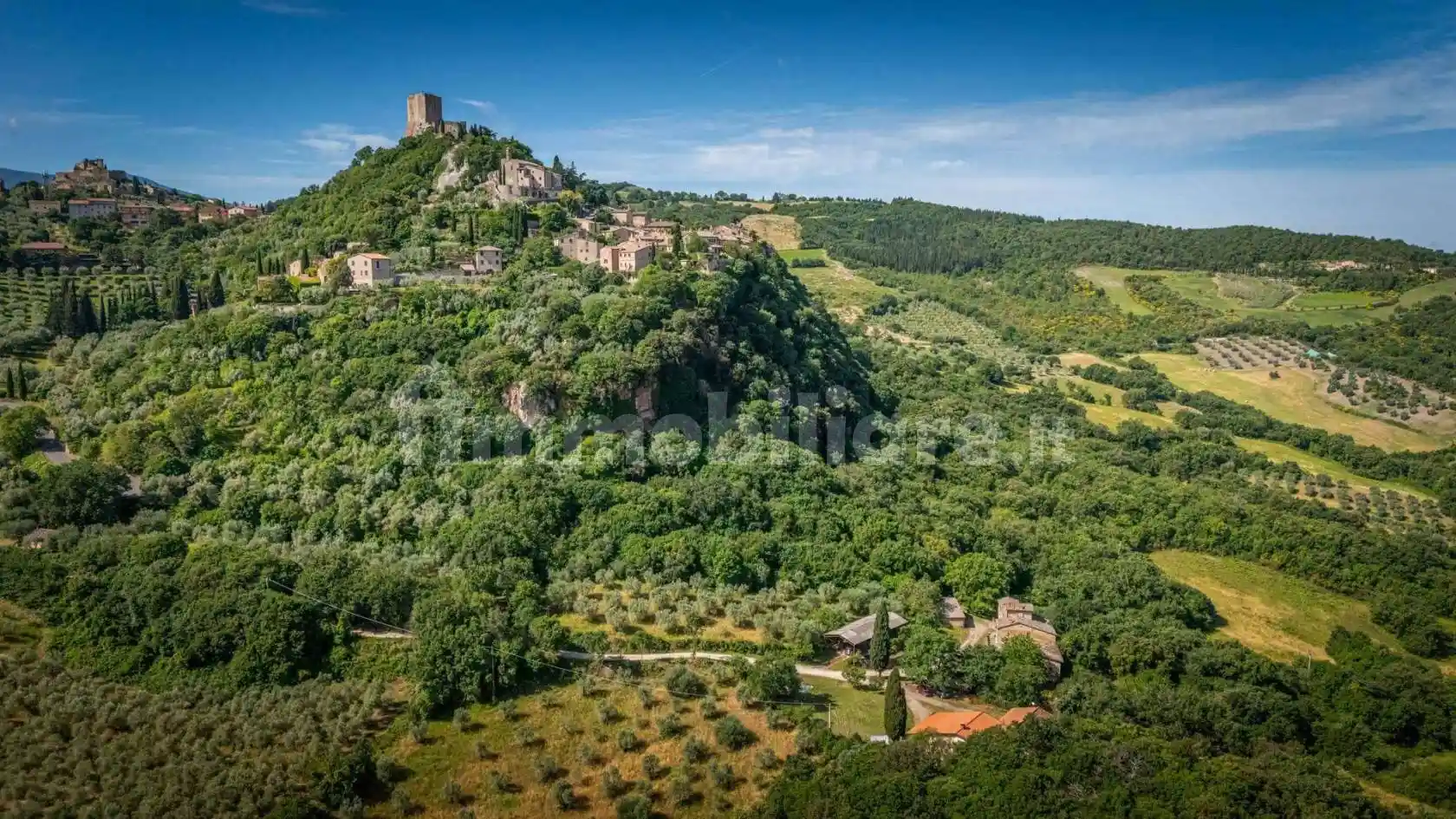 Rustico - Casale in vendita a Castiglione d'Orcia