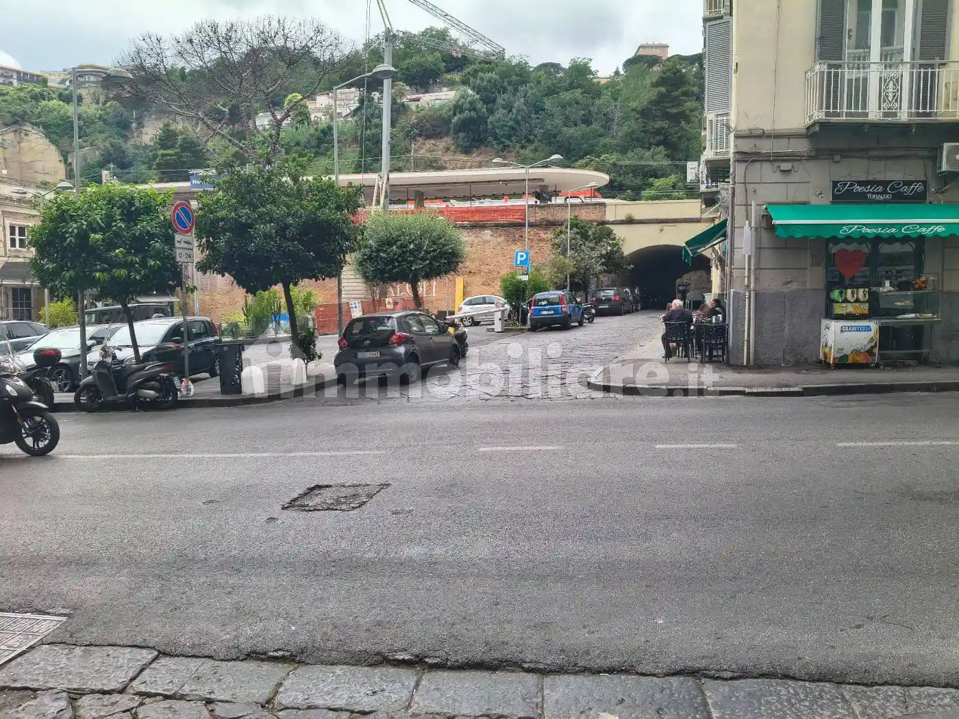 Appartamento in vendita a Napoli