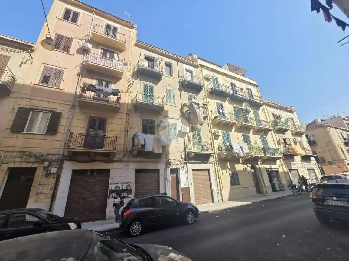 Appartamento in vendita a Palermo