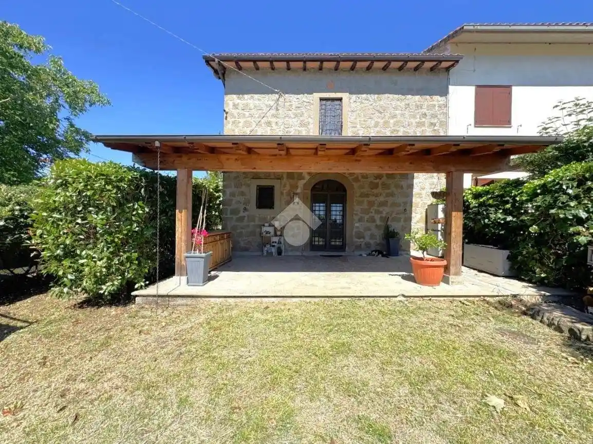 Villa in vendita a Viterbo