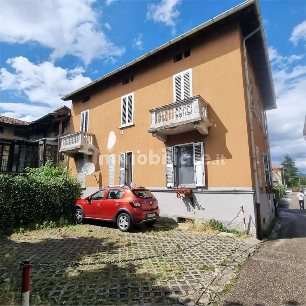 Appartamento in vendita a Varese