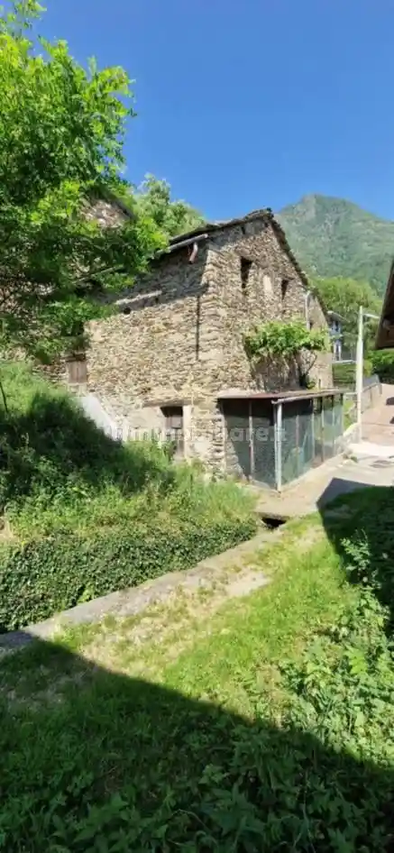 Rustico - Casale in vendita a Sueglio