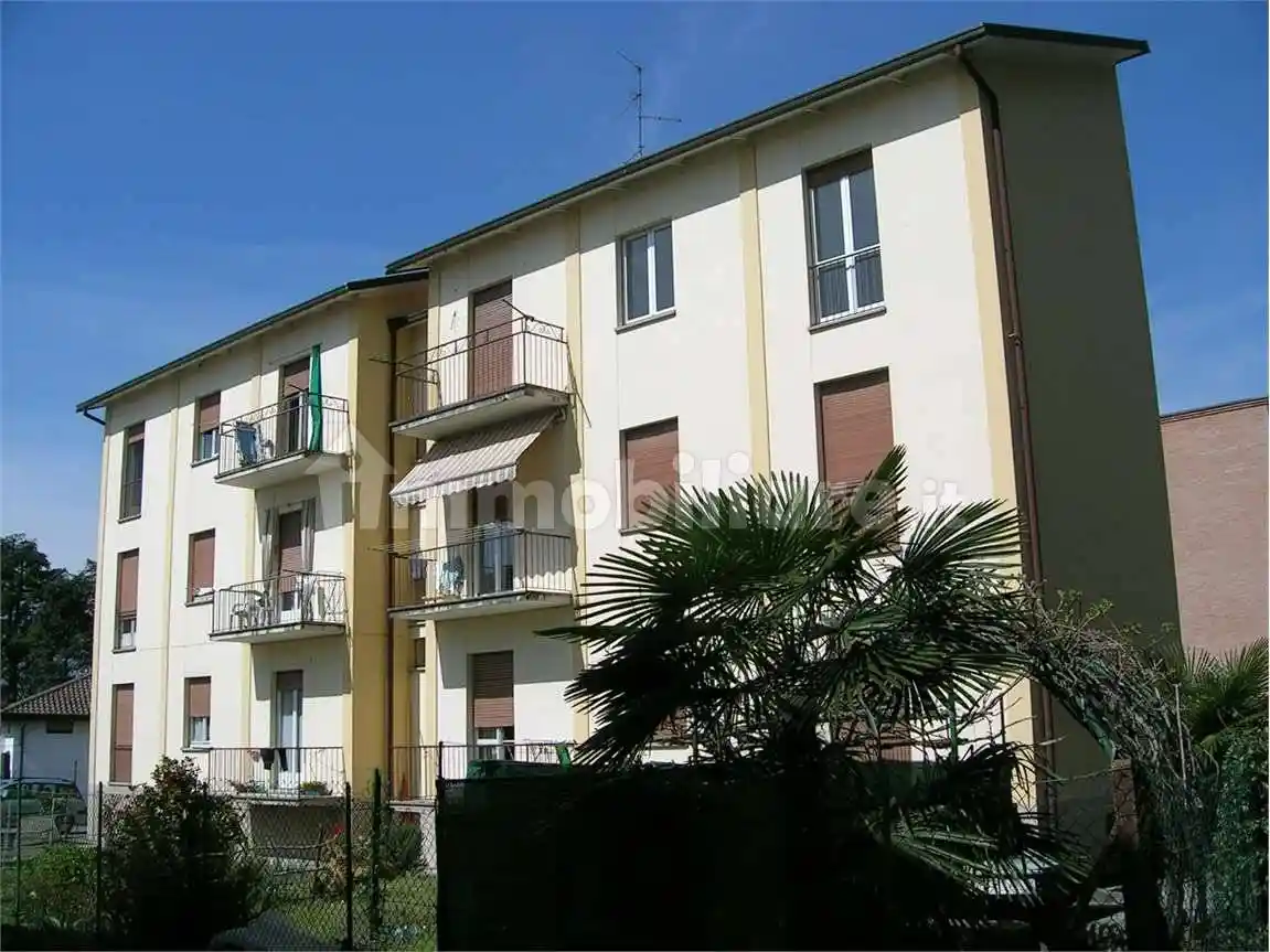 Appartamento in vendita a Valmorea