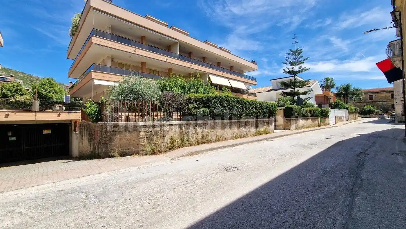 Appartamento in vendita a Caserta