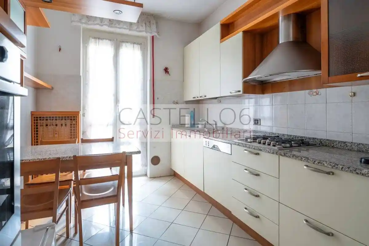 Appartamento in vendita a Cologno Monzese
