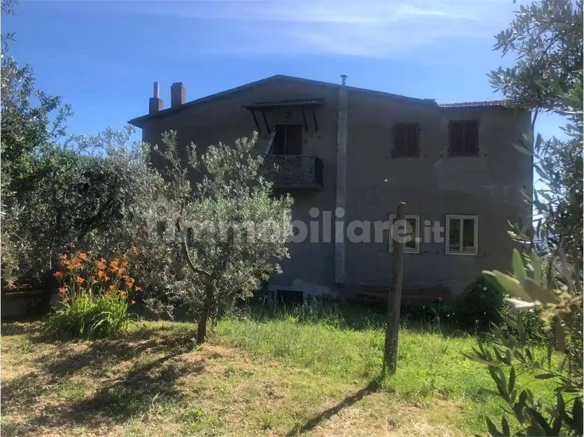 Appartamento in vendita a Montecchio