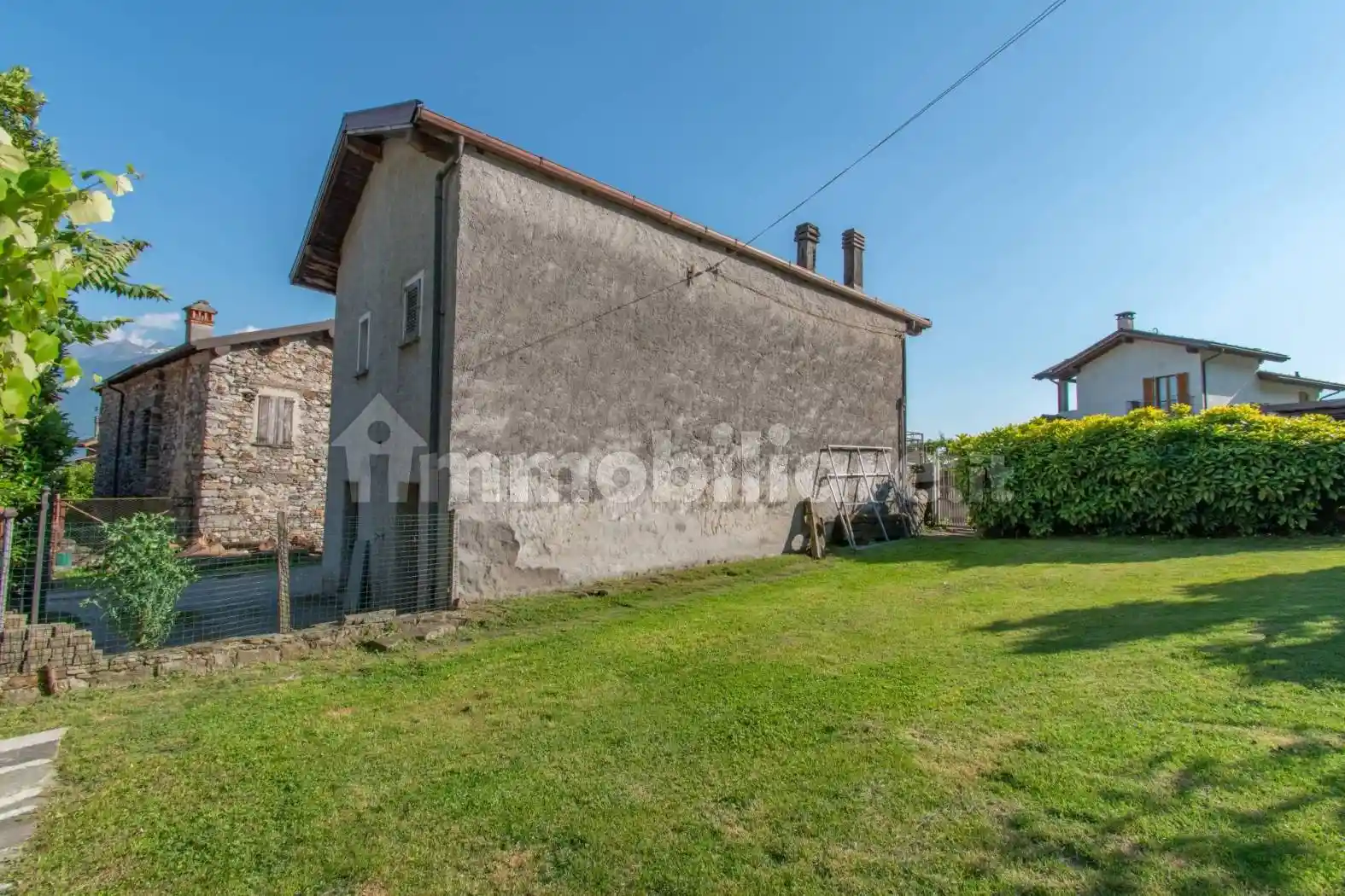 Villa in vendita a Sorico