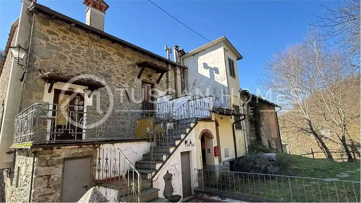 Appartamento in vendita a Bagni di Lucca