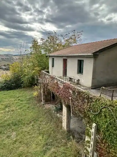 Rustico - Casale in vendita a Montefiore dell'Aso