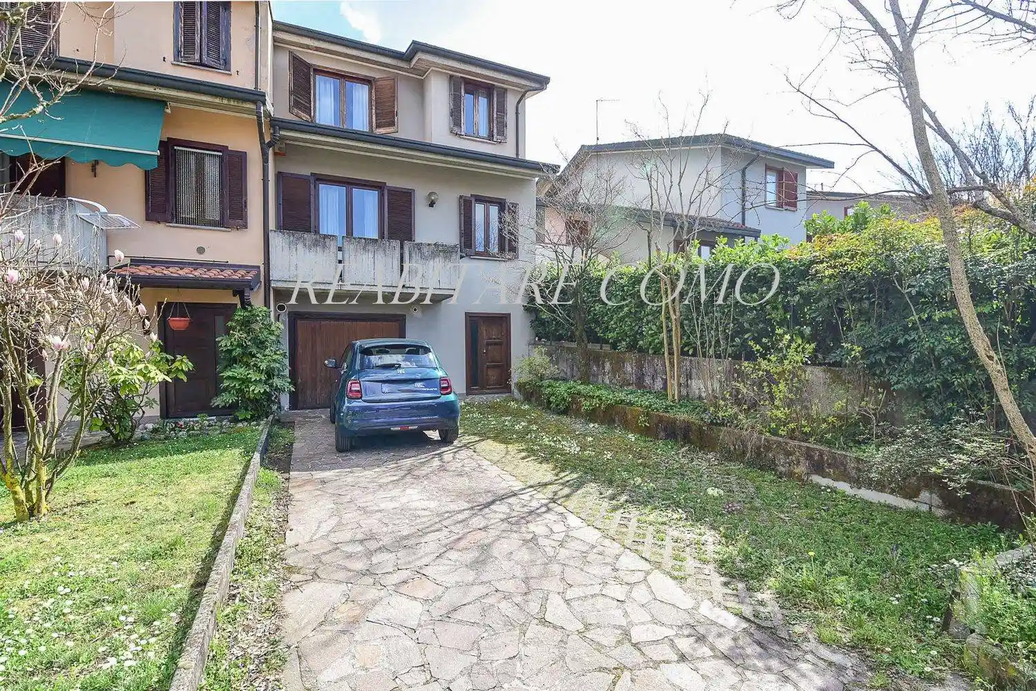 Villetta a schiera in vendita a Lipomo