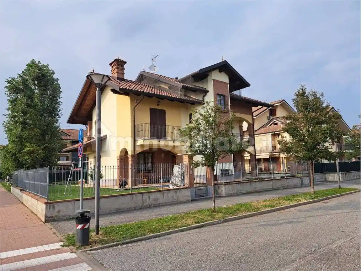 Villa in vendita a Ciriè