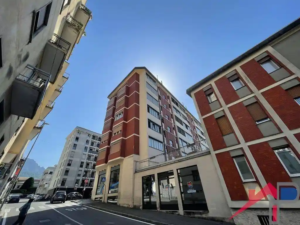 Appartamento in vendita a Lecco