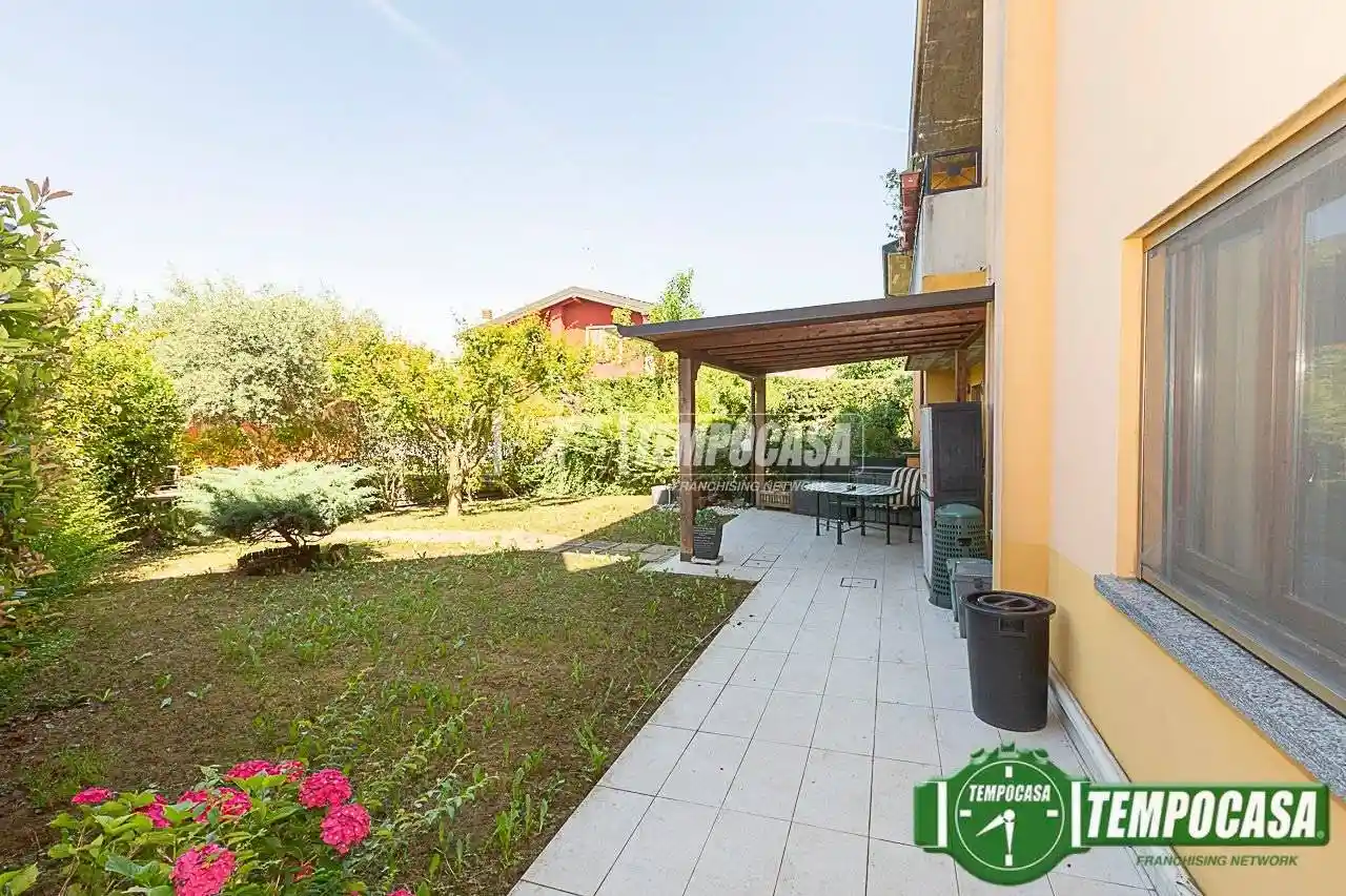 Appartamento in vendita a Romano di Lombardia