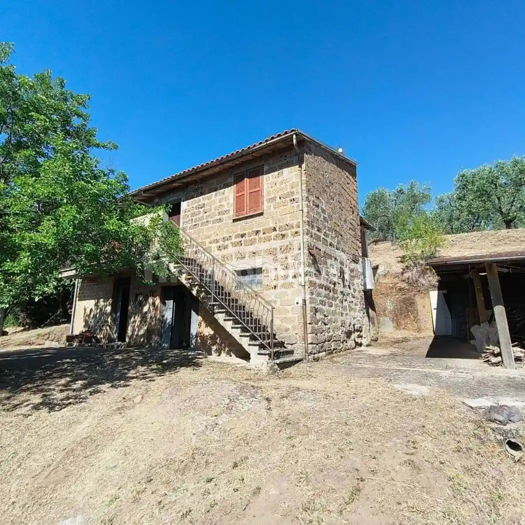 Rustico - Casale in vendita a Soriano nel Cimino