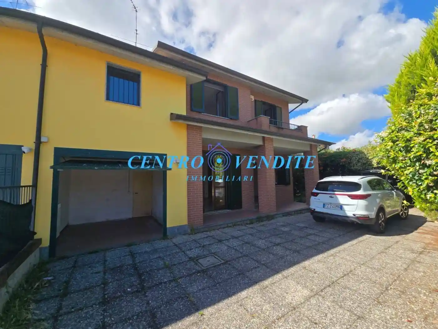 Villa in vendita a Cura Carpignano