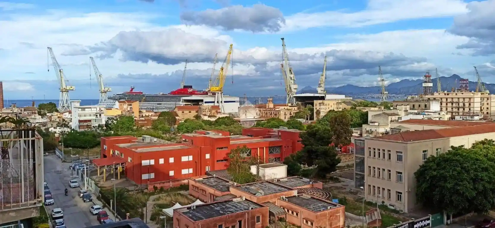 Appartamento in vendita a Palermo