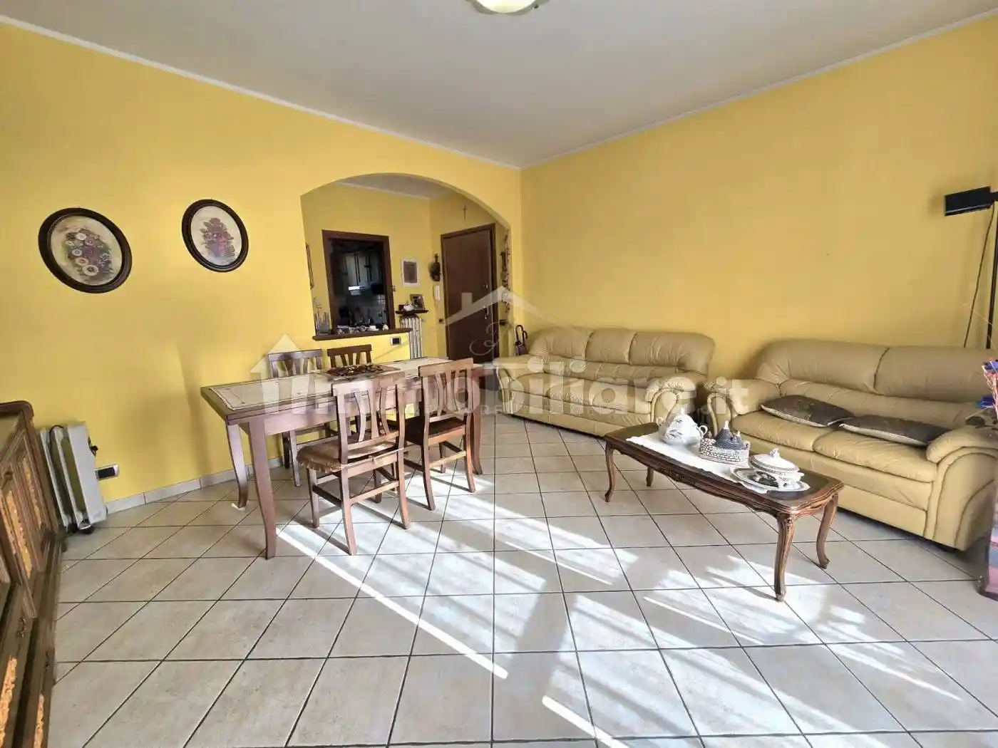 Appartamento in vendita a Borgosesia