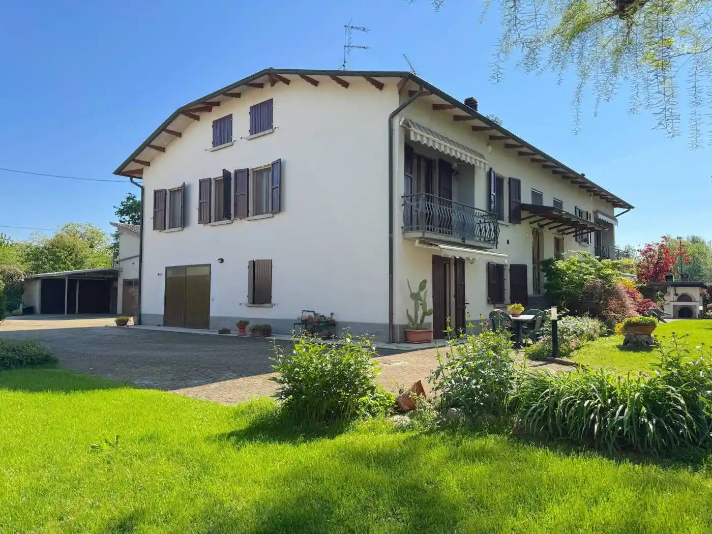 Villa in vendita a Cavriago