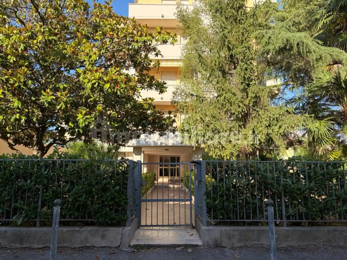 Appartamento in vendita a Livorno