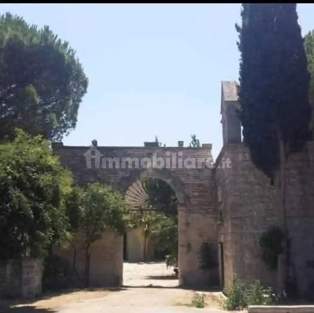 Palazzo - Edificio in vendita a Giovinazzo
