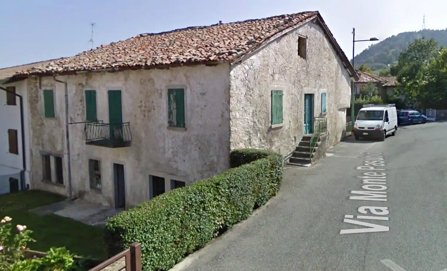 Casa indipendente in vendita a Selvino