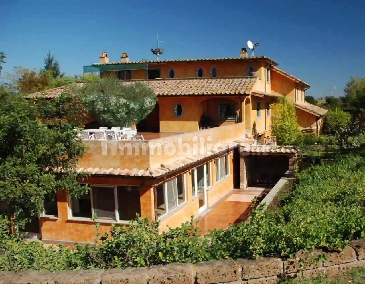Villa - foto 2