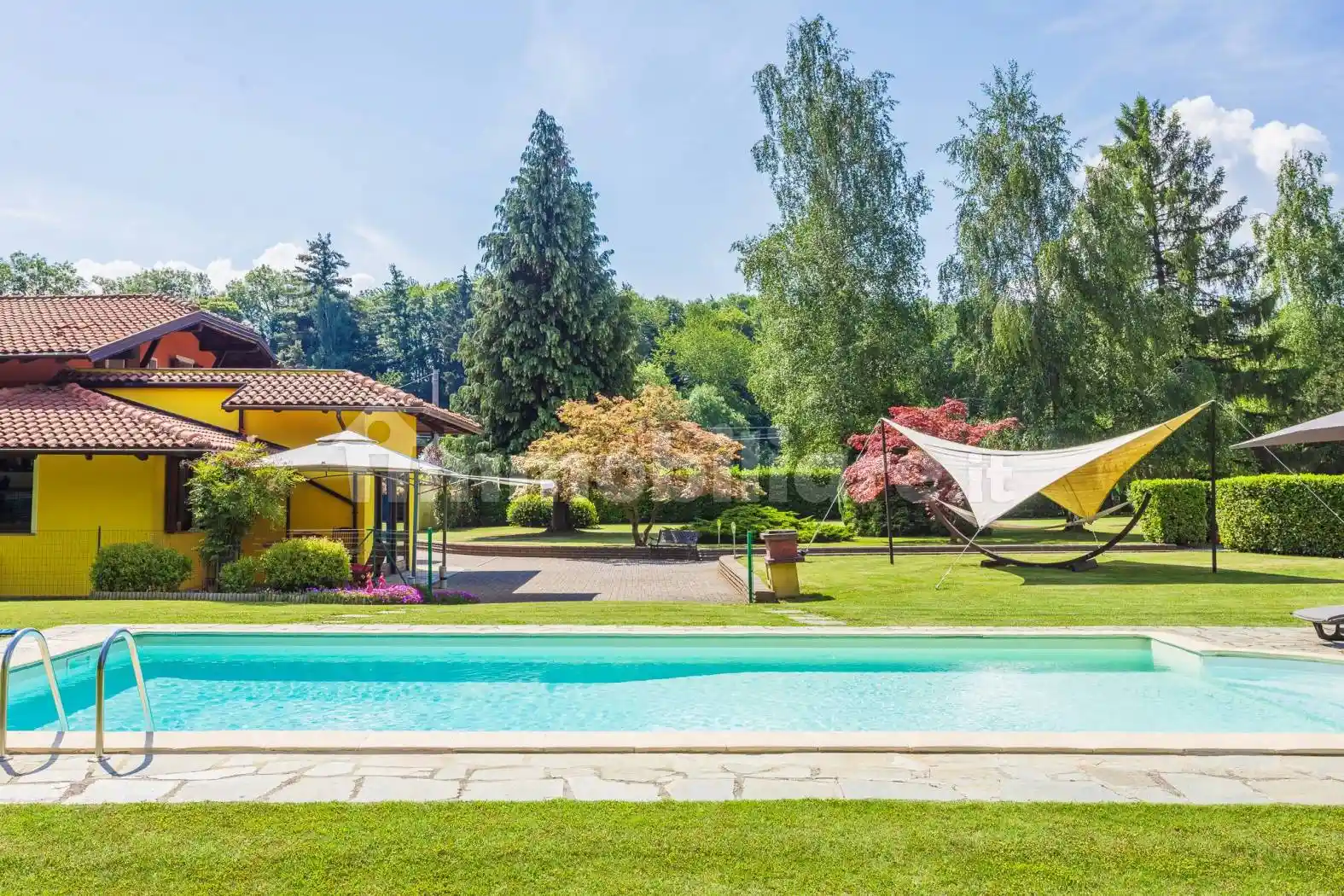 Villa in vendita a Borgo San Dalmazzo