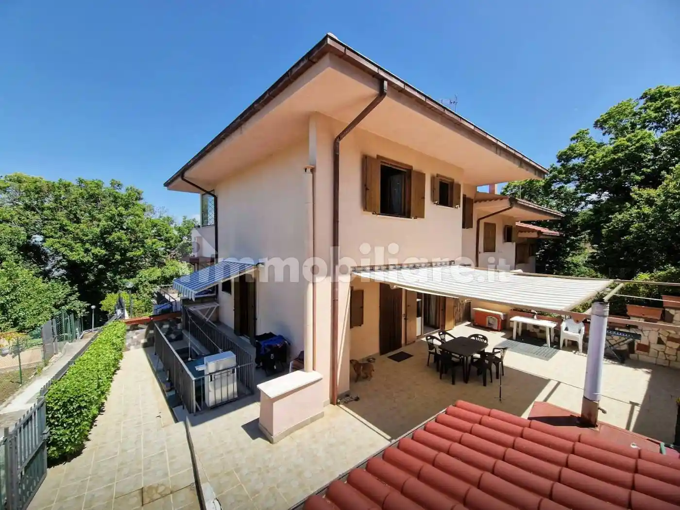 Villa in vendita a Monte Porzio Catone