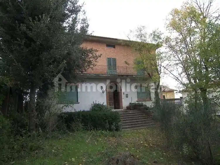 Casa indipendente in vendita a Montepulciano