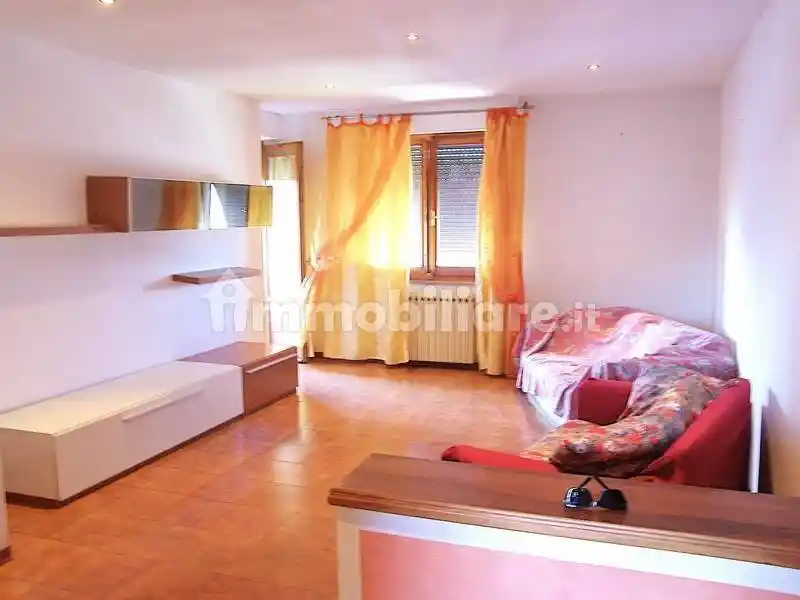 Appartamento in vendita a Sinalunga