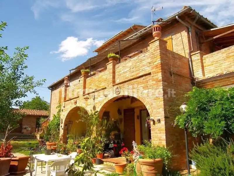Rustico - Casale in vendita a Montepulciano