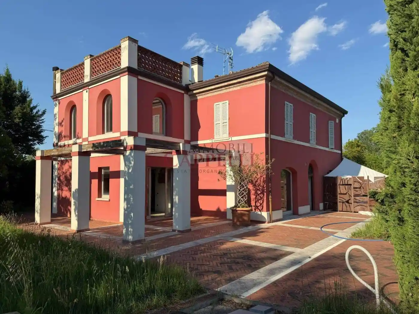 Villa in vendita a Cesena