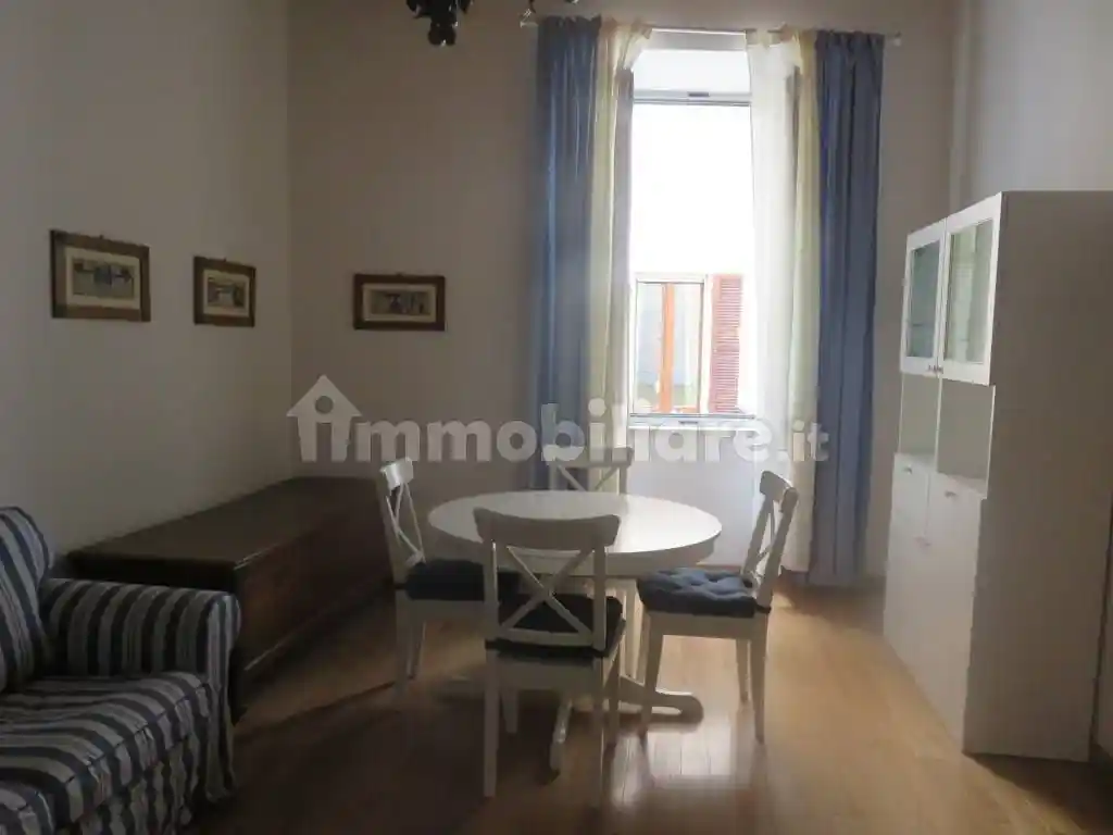 Appartamento in affitto a Ancona