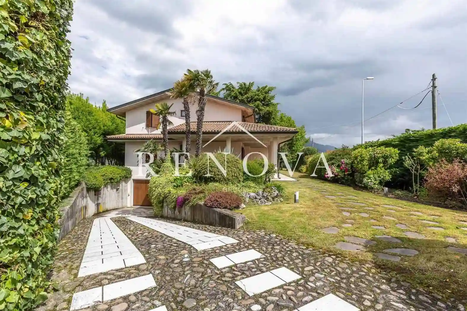 Villa - foto 2