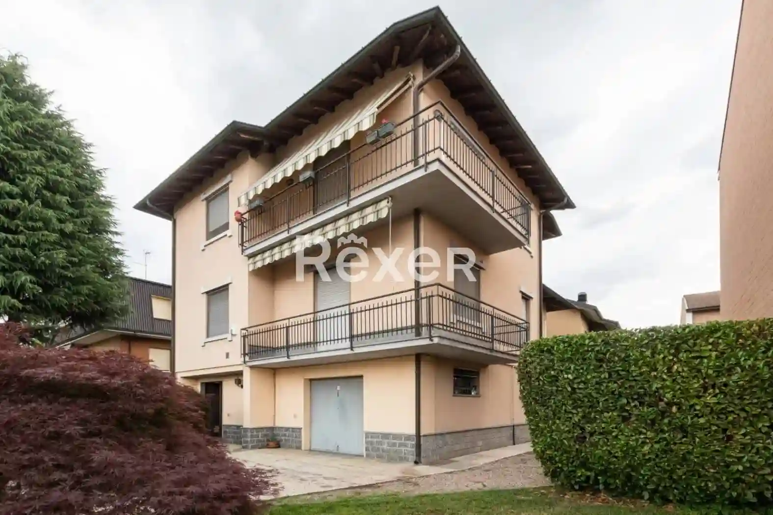 Villa - foto 2