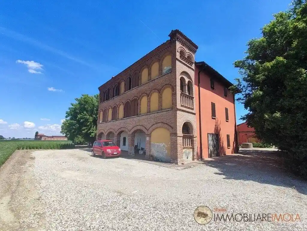 Casa indipendente in vendita a Castel Guelfo di Bologna