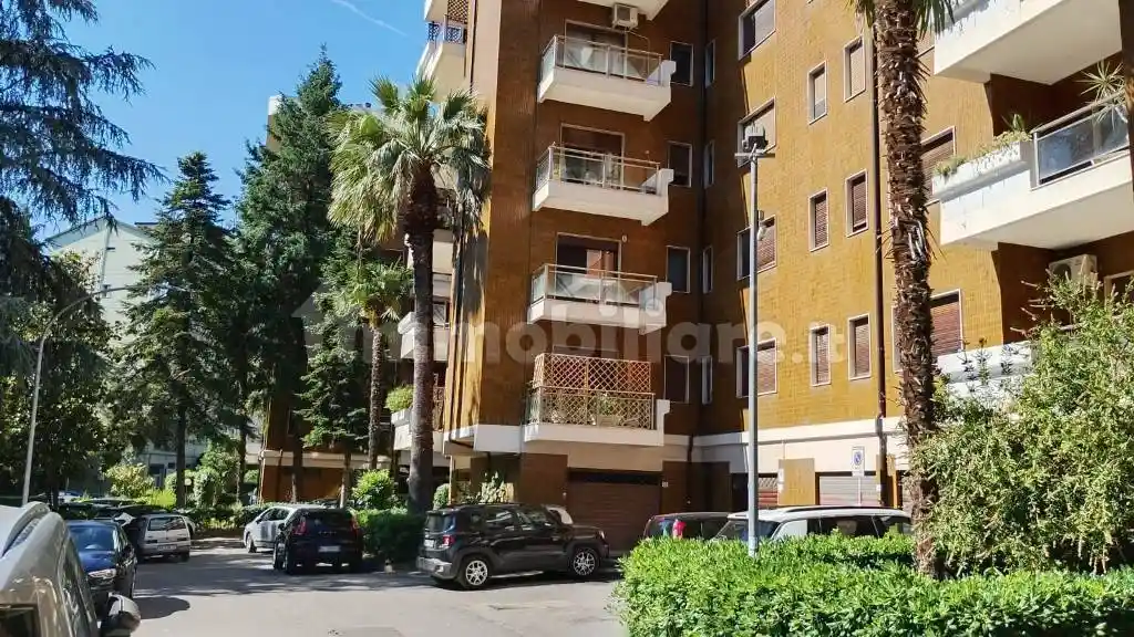 Appartamento in vendita a Cosenza