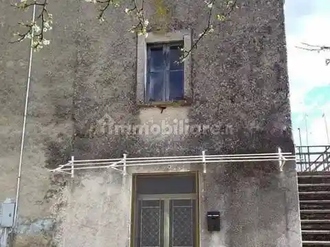 Rustico - Casale in vendita a Pignataro Interamna