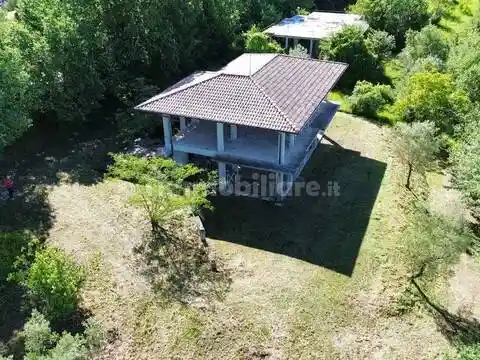 Rustico - Casale in vendita a Cervaro