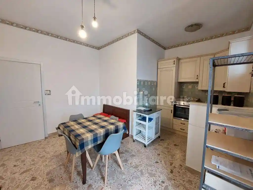 Appartamento in affitto a Acireale