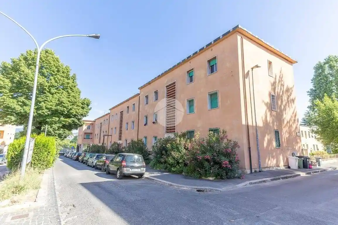Appartamento in vendita a Guidonia Montecelio