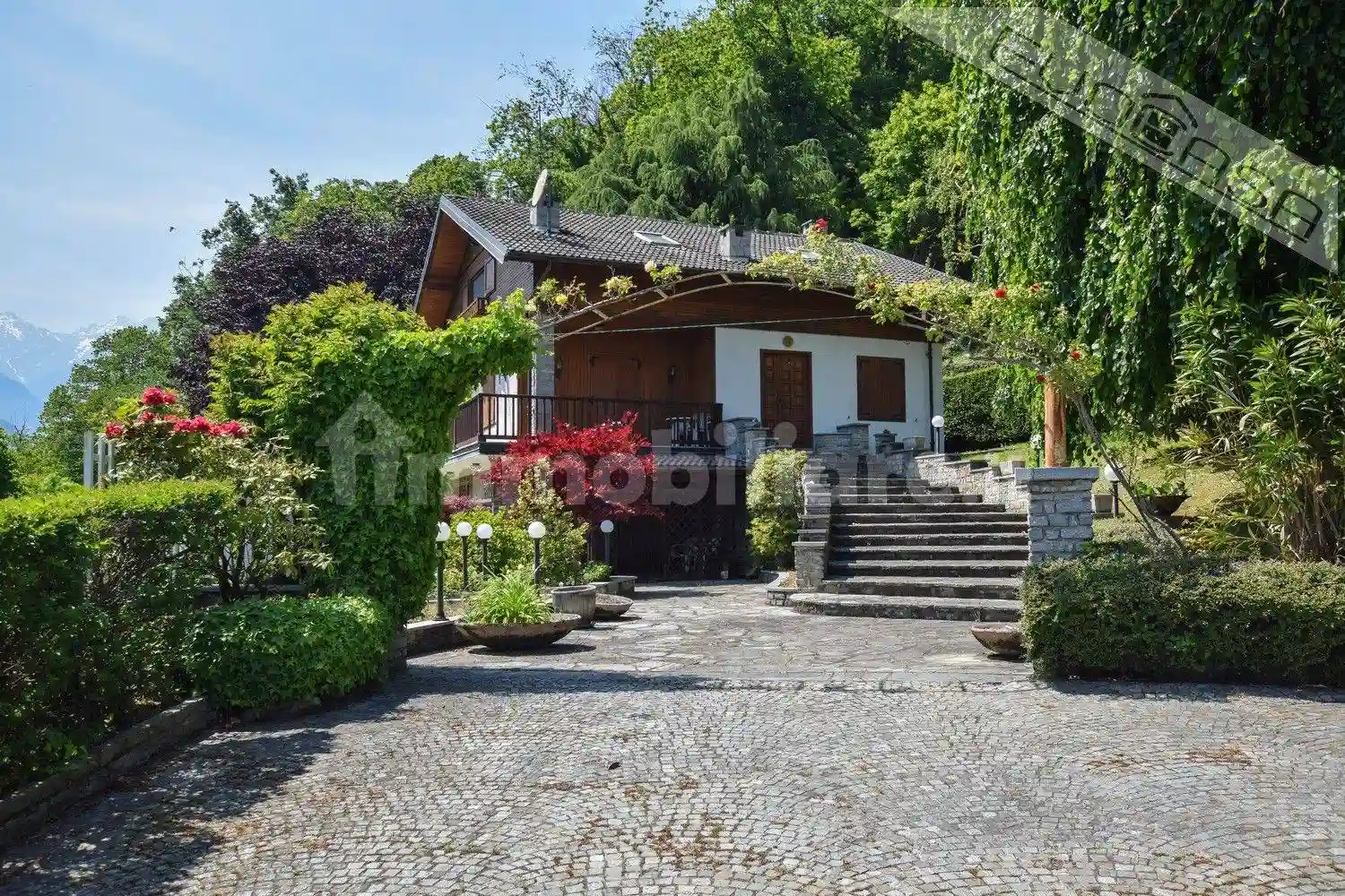Villa - foto 2