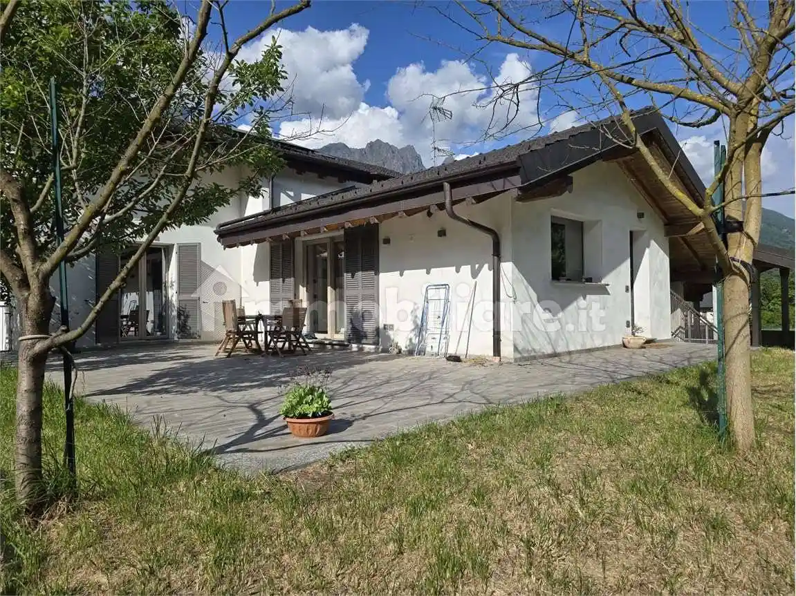 Villa in vendita a Ornavasso