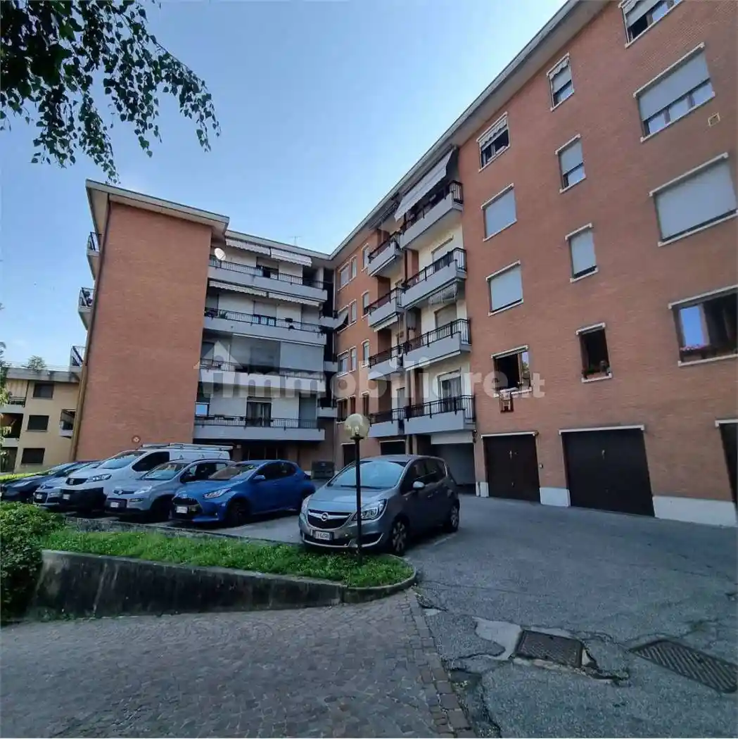 Appartamento in vendita a Varese