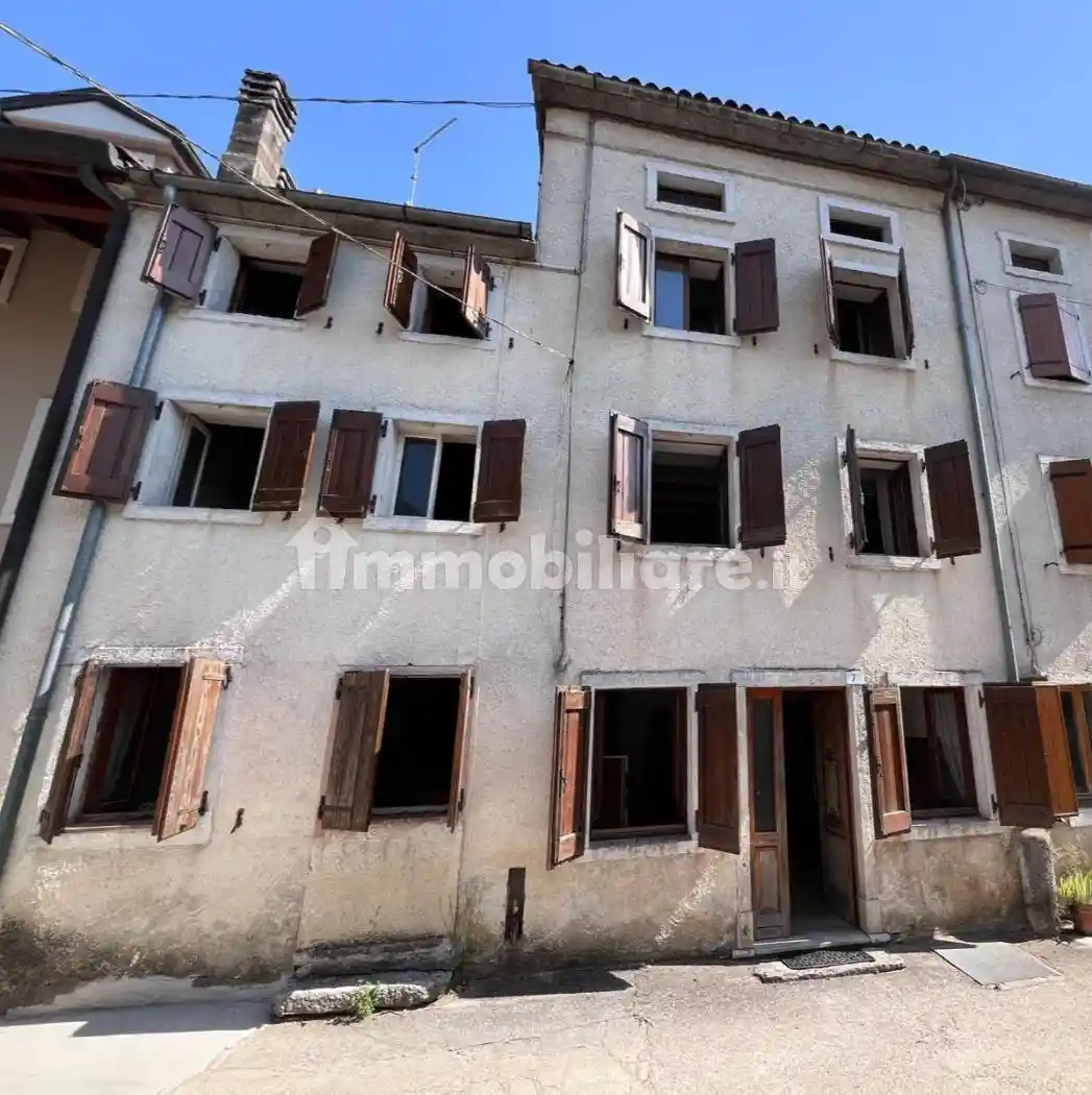 Casa indipendente in vendita a Lusiana Conco