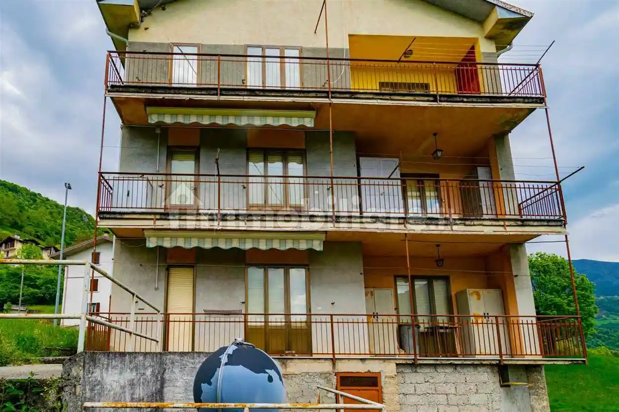 Appartamento in vendita a Oltre il Colle